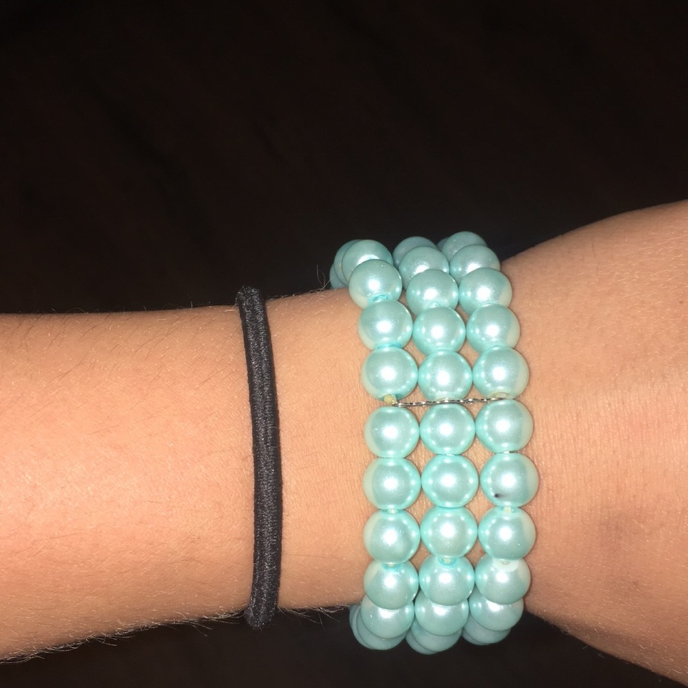 Bracelets - Picture 3 of 3